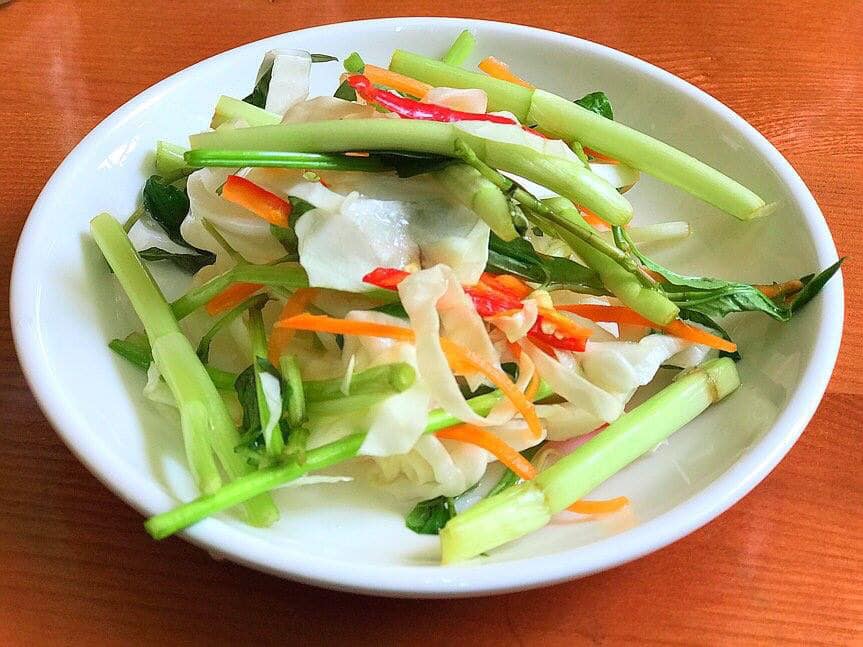 Dưa bắp cải rau cần