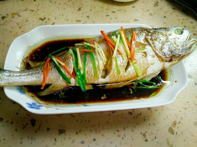 Món cá hấp hành gừng thơm ngon, bổ dưỡng cho ngày hè - 9